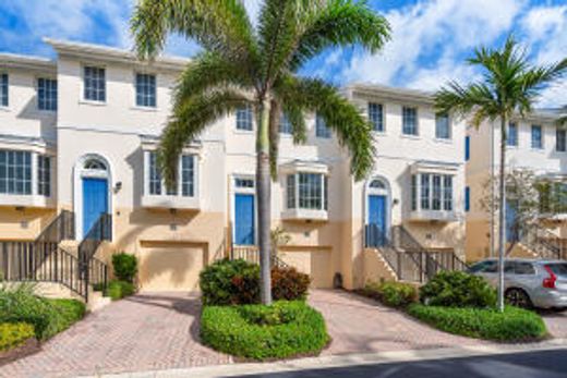 Townhouse - Juno Beach, Palm Beach County