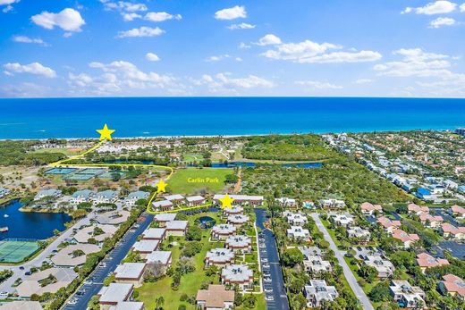 Townhouse in Jupiter, Palm Beach