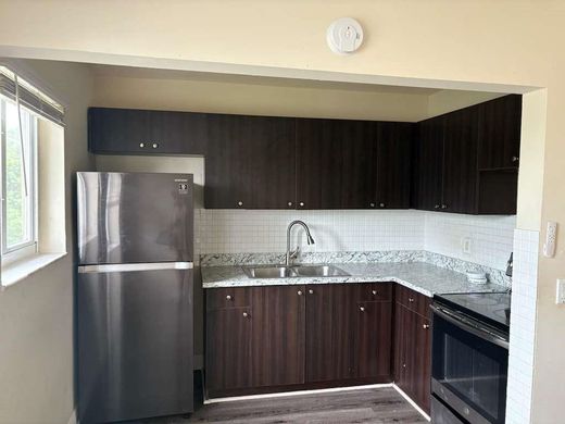 公寓楼  Sunrise, Broward County