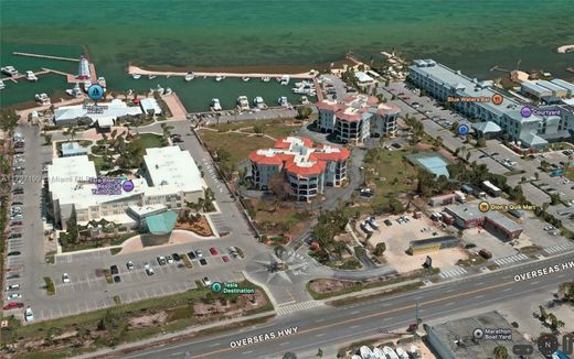 콘도미니엄 / Marathon, Monroe County