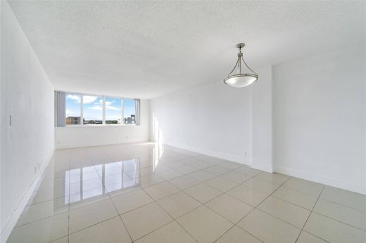 Residential complexes in Miami, Miami-Dade