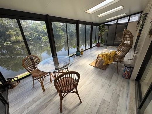 Residential complexes in Plantation, Broward County