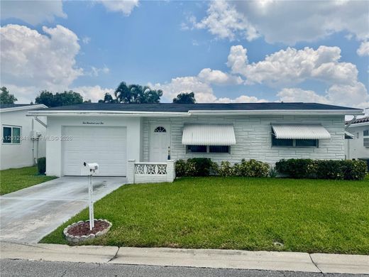 Villa in Margate, Broward County