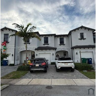 Townhouse in Miami Gardens, Miami-Dade