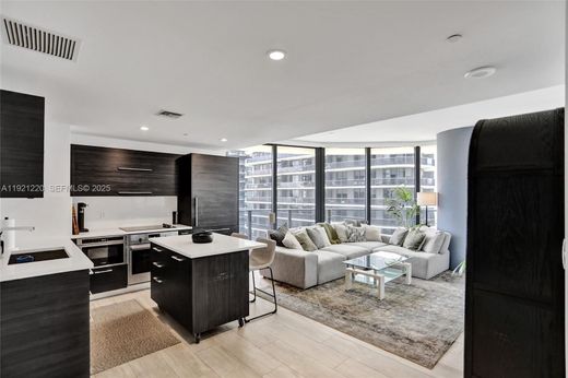 Жилой комплекс, Майами, Miami-Dade County