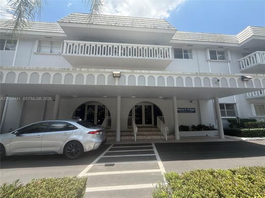 Wohnkomplexe in Coral Gables, Miami-Dade County