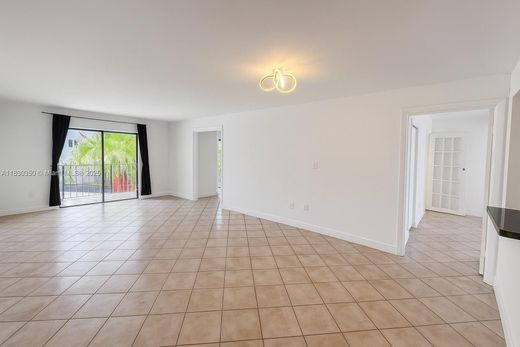 Complexes résidentiels à Miami Beach, Comté de Miami-Dade