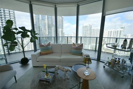 Complesso residenziale a Miami, Miami-Dade County