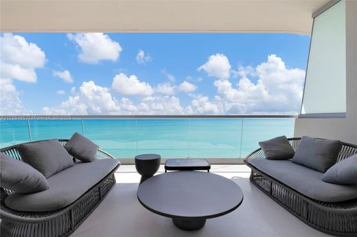 Kamienica w Sunny Isles Beach, Miami-Dade County