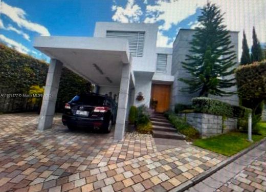 Villa in Quito, Tipton County