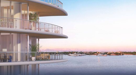 Residential complexes in West Palm Beach, Palm Beach