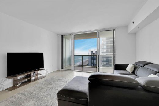 公寓楼  Hallandale Beach, Broward County