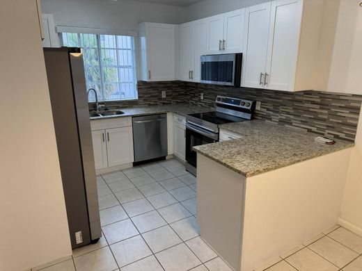 Complesso residenziale a Hollywood, Broward County