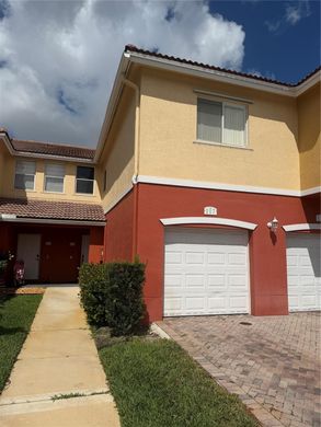 Stadthaus in Hollywood, Broward County