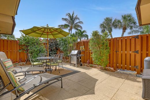 Townhouse in Jupiter, Palm Beach