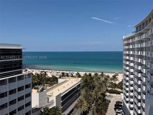 Residential complexes in Miami Beach, Miami-Dade