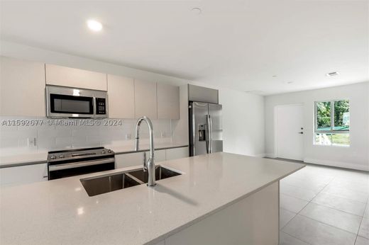 Komplex apartman Miami, Miami-Dade County