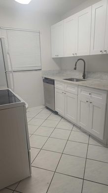 Villa - Dania Beach, Broward County