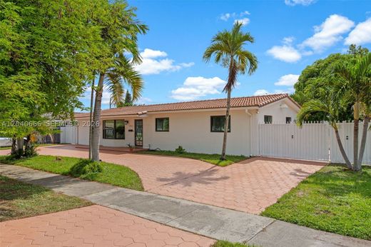 Villa in Hialeah, Miami-Dade
