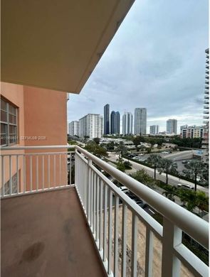 Residential complexes in Sunny Isles Beach, Miami-Dade