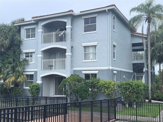 Residential complexes in Pembroke Pines, Broward County