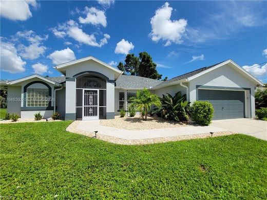 Villa in Cape Coral, Lee County