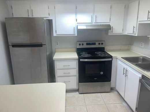 Residential complexes in Greenacres City, Palm Beach