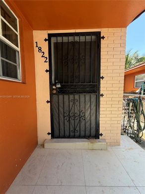 Komplex apartman Miami, Miami-Dade County