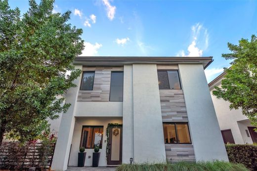 Βίλα σε Doral, Miami-Dade County