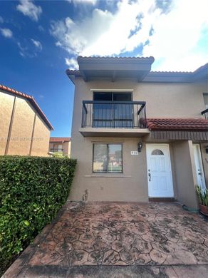 تاون هاوس ﻓﻲ ميامي، فلوريدا, Miami-Dade County