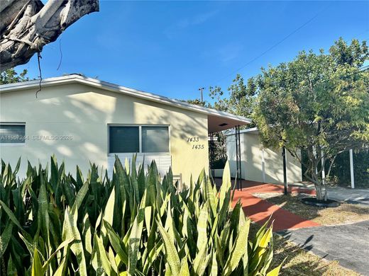 Townhouse in Wilton Manors, Broward County