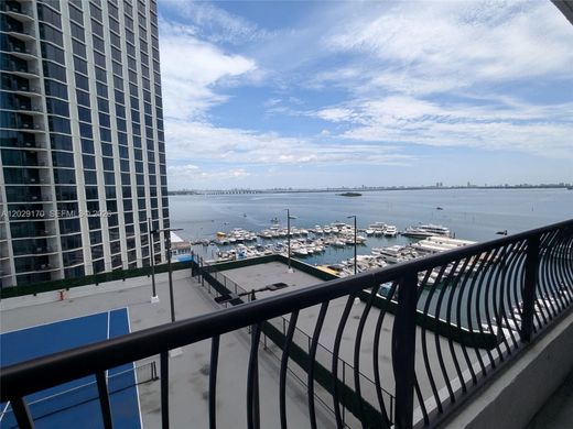 Complesso residenziale a Miami, Miami-Dade County