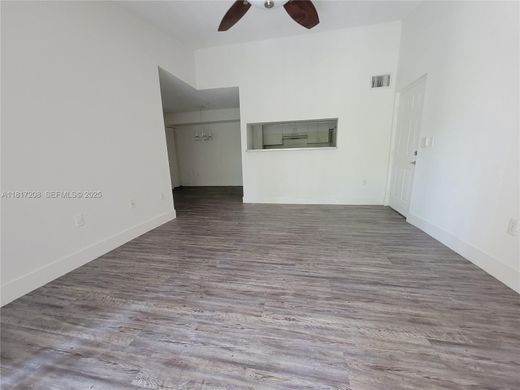 مجمع شقق ﻓﻲ Coconut Creek, Broward County