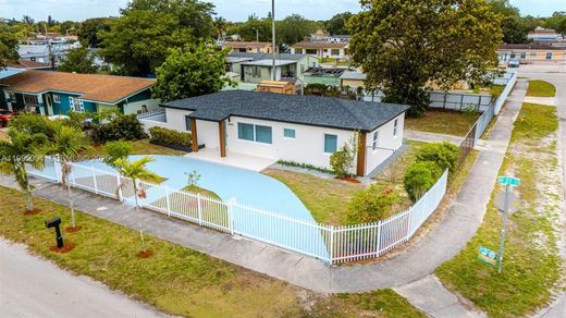 Villa à Miami Gardens, Comté de Miami-Dade