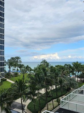 ‏בניין ב  Sunny Isles Beach, Miami-Dade County
