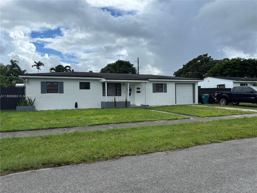 Villa in Miami, Miami-Dade County