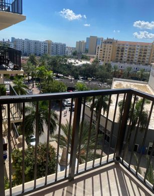 公寓楼  Coral Gables, Miami-Dade County