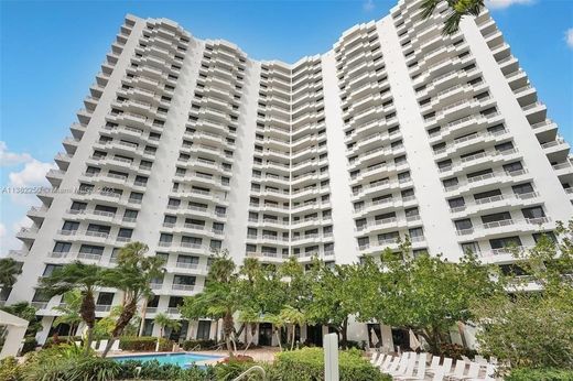 Жилой комплекс, Aventura, Miami-Dade County