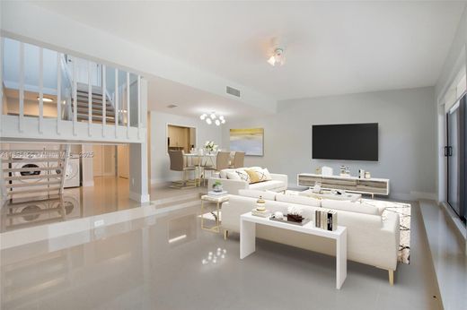 マイアミ, Miami-Dade Countyのタウンハウス