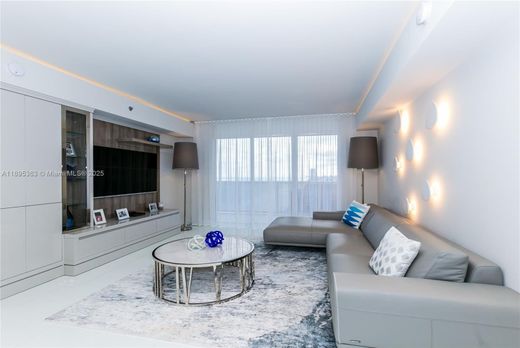 Complesso residenziale a Hallandale Beach, Broward County