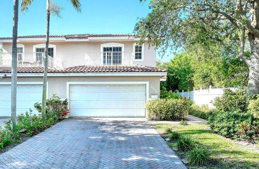 Townhouse in Pompano Beach, Broward County
