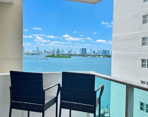 Жилой комплекс, Майами-Бич, Miami-Dade County