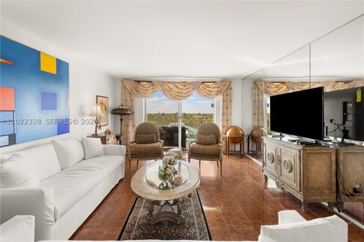 Komplex apartman Key Biscayne, Miami-Dade County