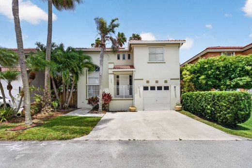 Villa in Margate, Broward County