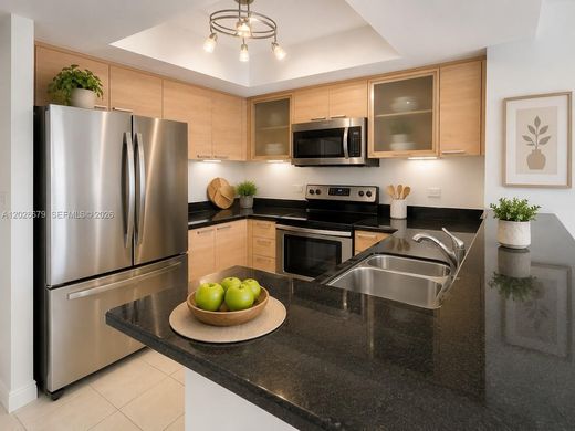 Residential complexes in Hollywood, Broward County