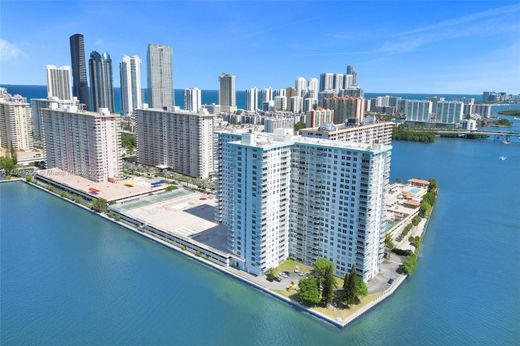 Komplex apartman Sunny Isles Beach, Miami-Dade County