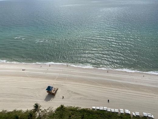 Жилой комплекс, Sunny Isles Beach, Miami-Dade County