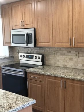 Komplex apartman Weston, Broward County