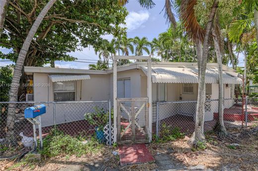 Complesso residenziale a North Miami Beach, Miami-Dade County