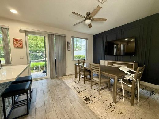 Villa - Tamarac, Broward County